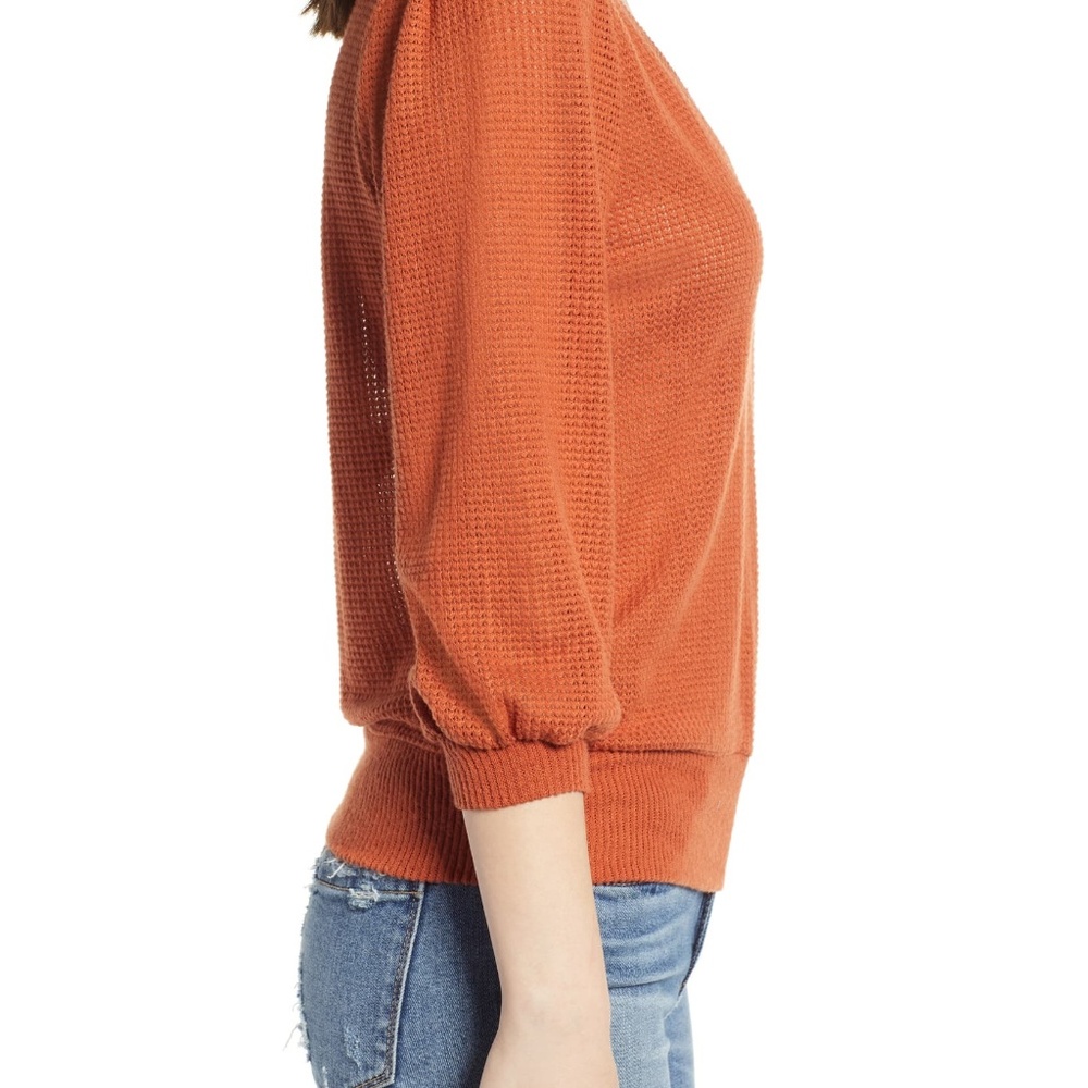 NWOT Women's Socialite V-Neck Waffle Sweater - Picture 4 of 7